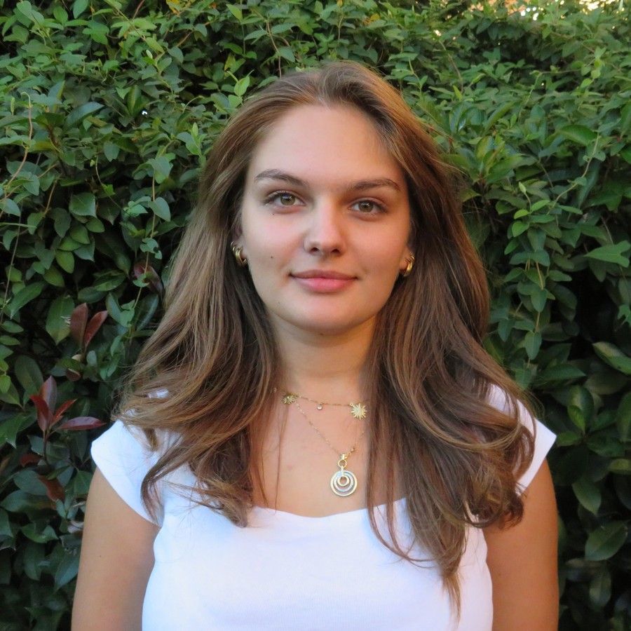 Cosmina Ursache, Business Strategist di Labby